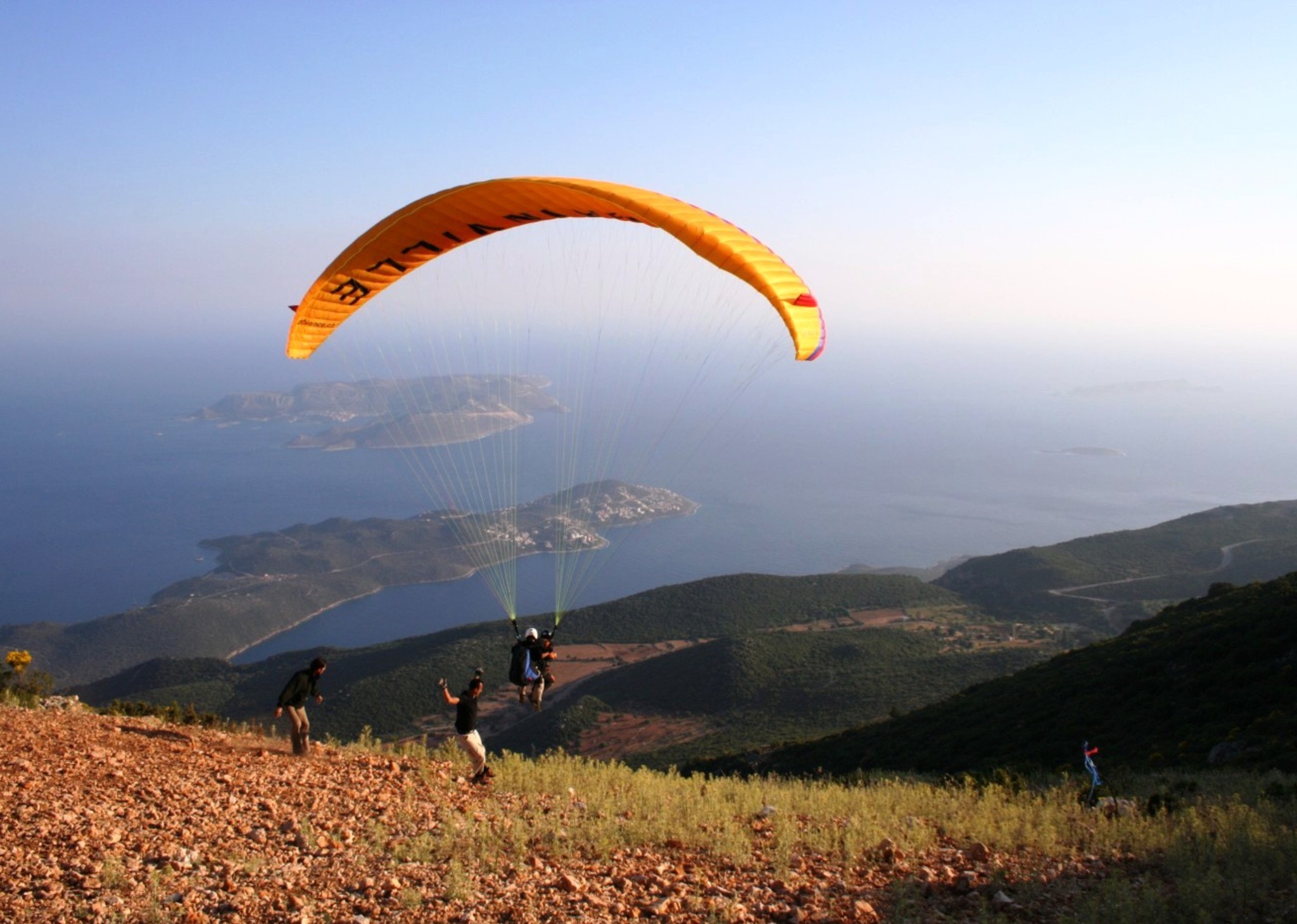 Kaş'ta Yamaç Paraşütü