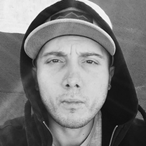 Şafak Kocaer - UX & UI Designer
